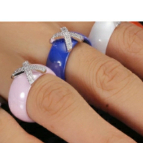 💙New Ceramic Ring with Bling - Picture 3 of 5